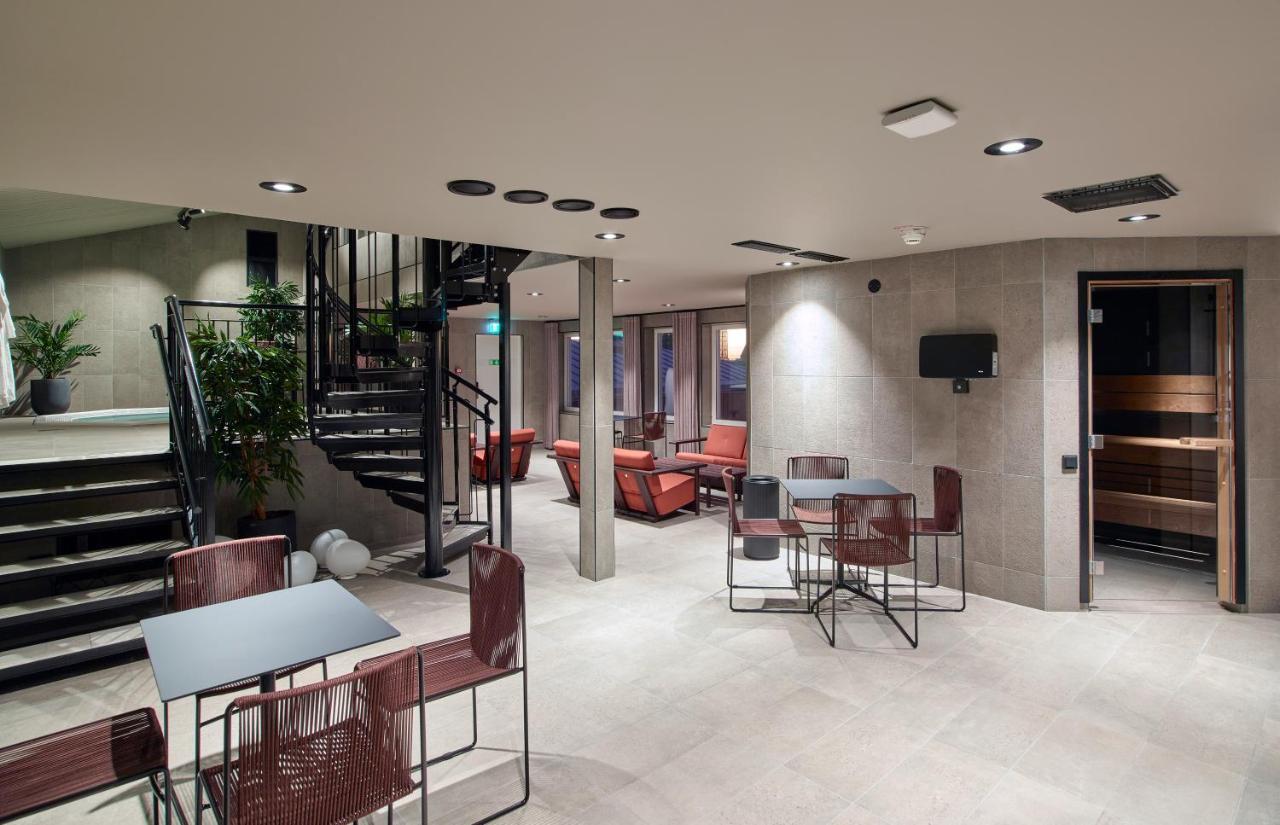 Scandic Grand Hotel Эребру Экстерьер фото