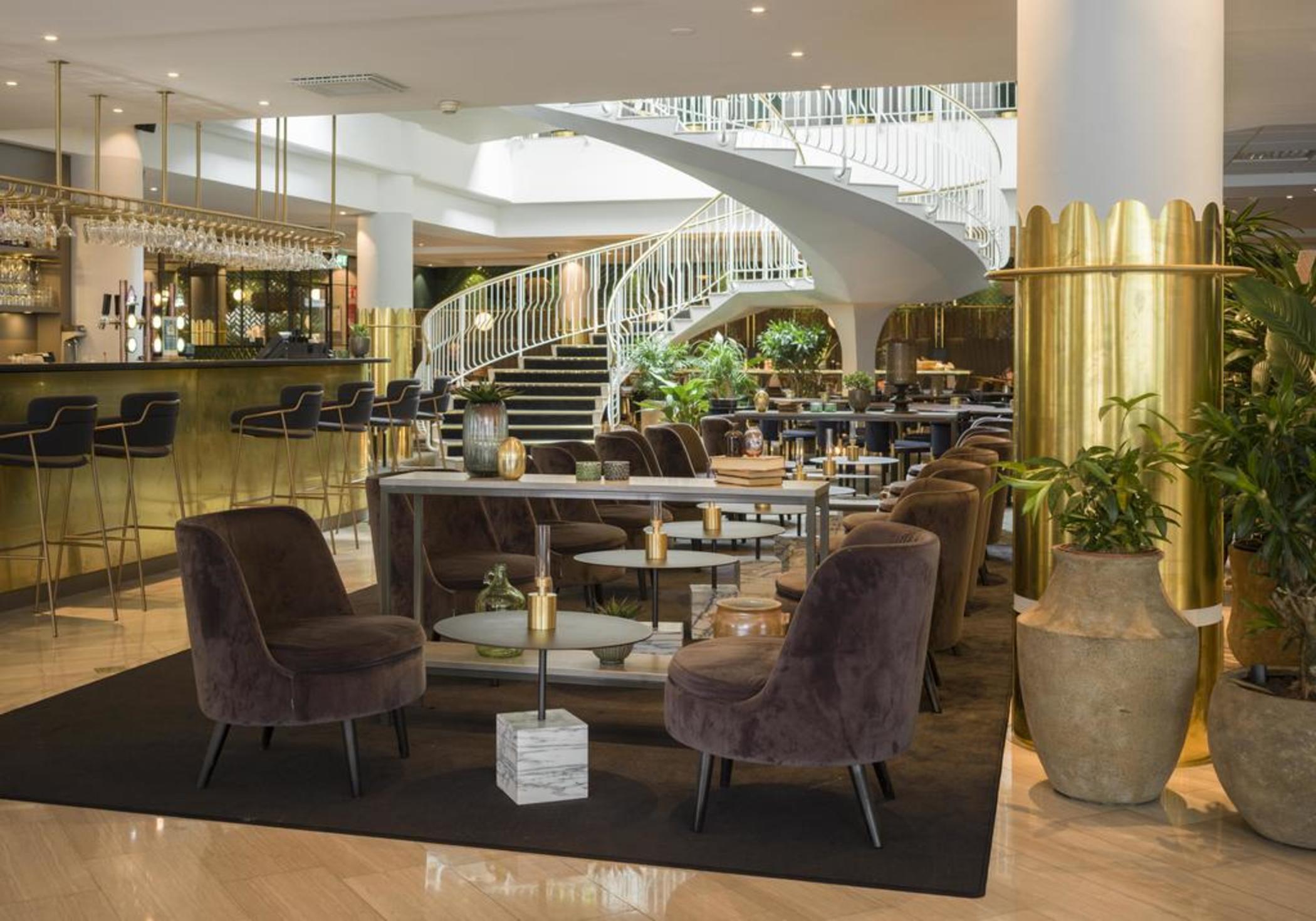Scandic Grand Hotel Эребру Экстерьер фото