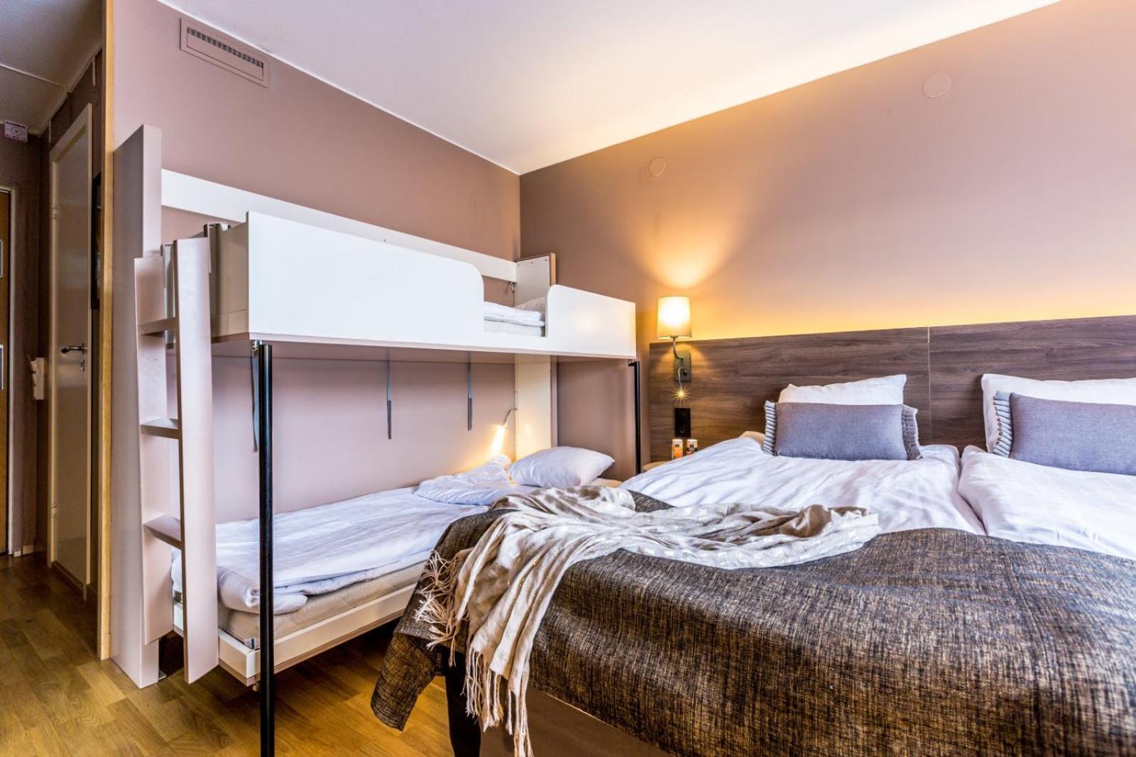 Scandic Grand Hotel Эребру Экстерьер фото