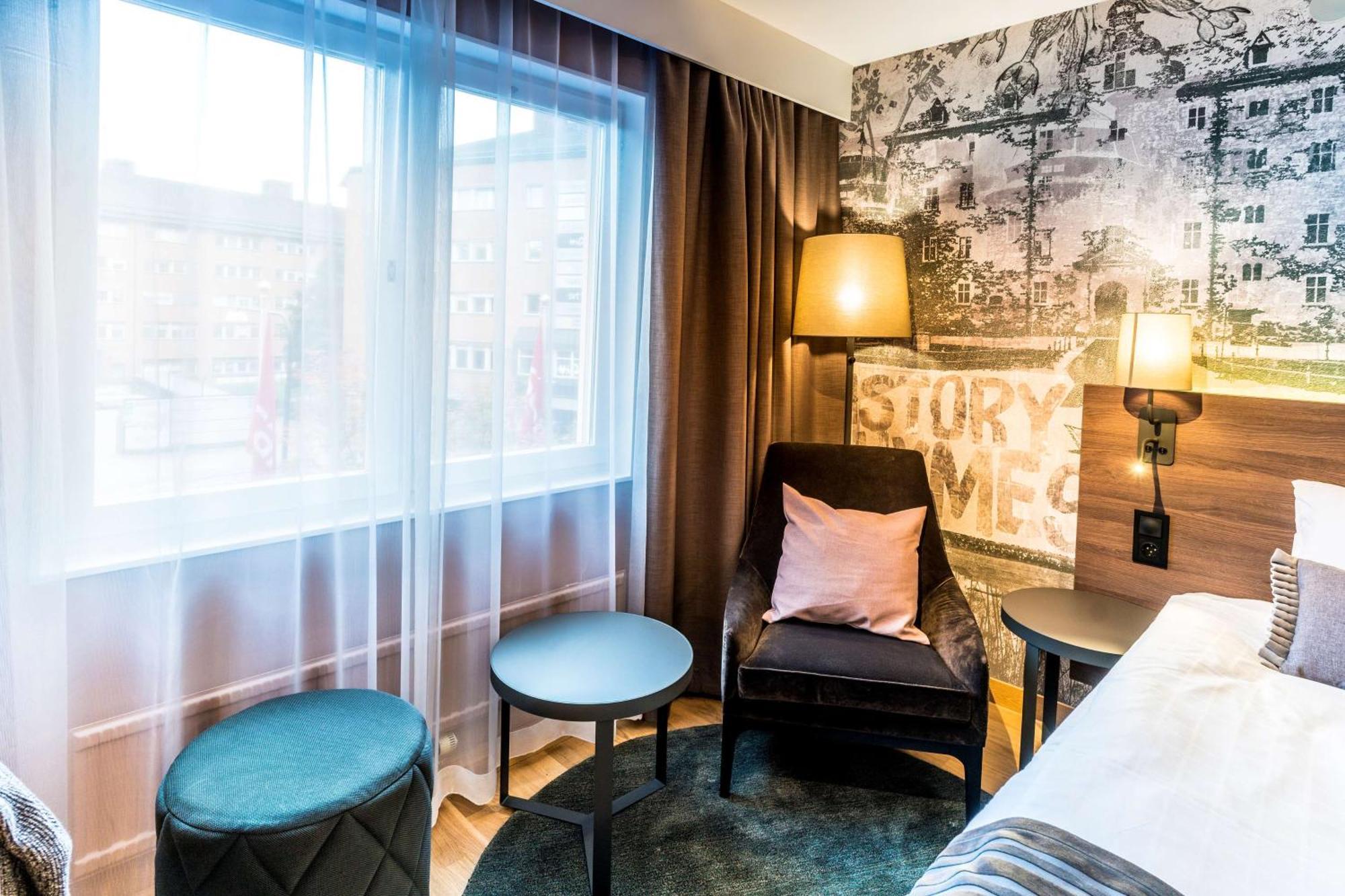 Scandic Grand Hotel Эребру Экстерьер фото